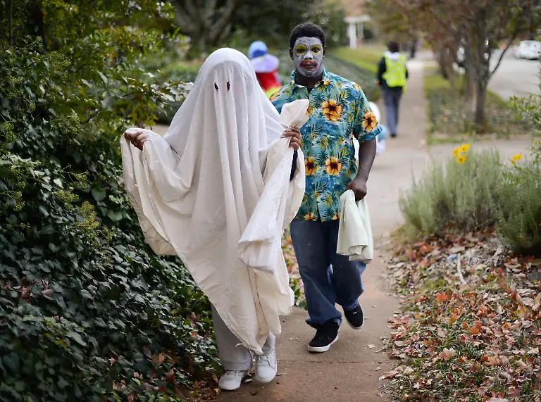 37yr1951-jpg5354911512319504434