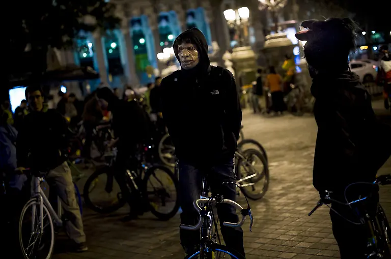 DAB0404-20121101-jpg7337195799760440731