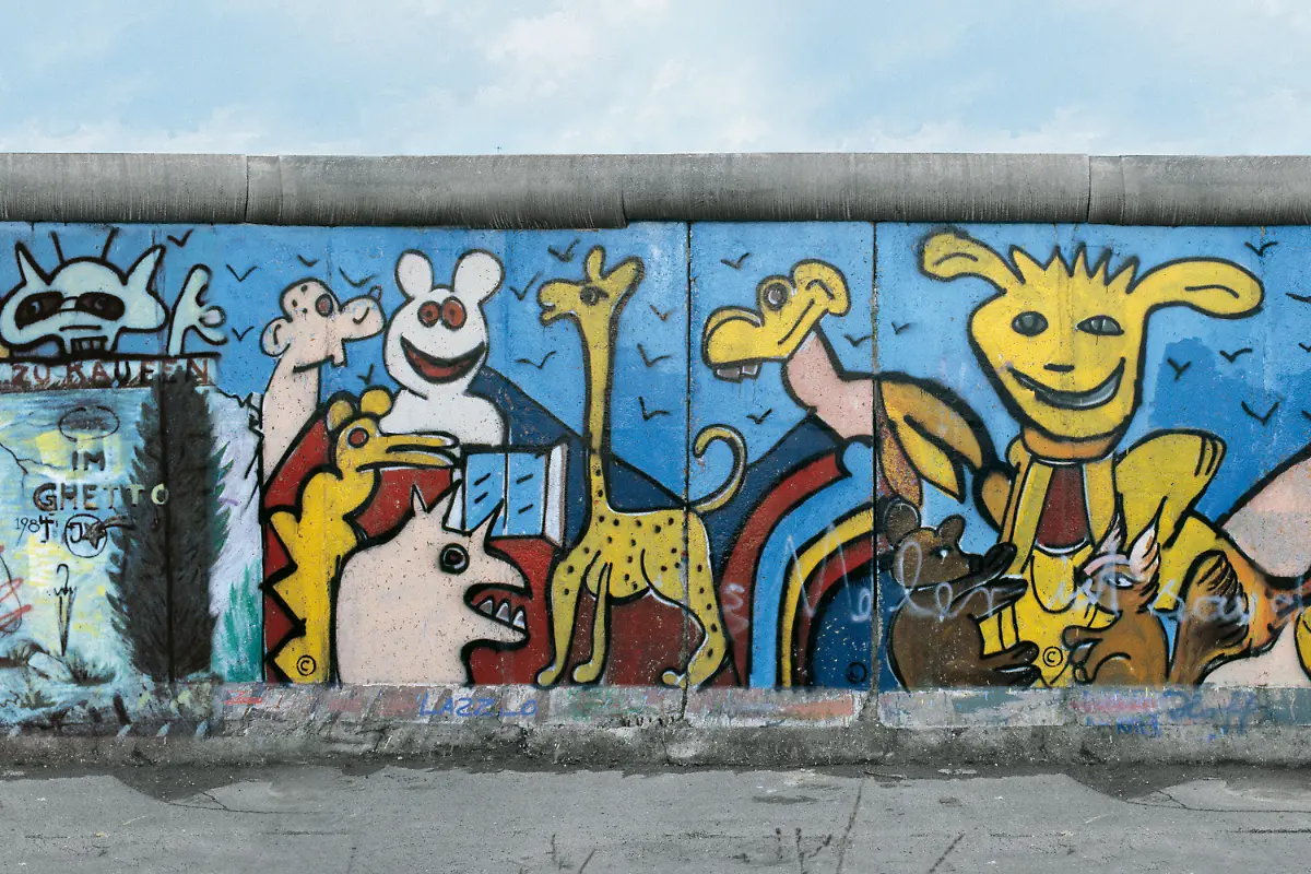 bm-25-33Montage-600DPI