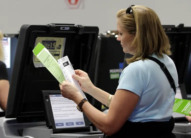 DAB2809-20121030-jpg283788749621236706