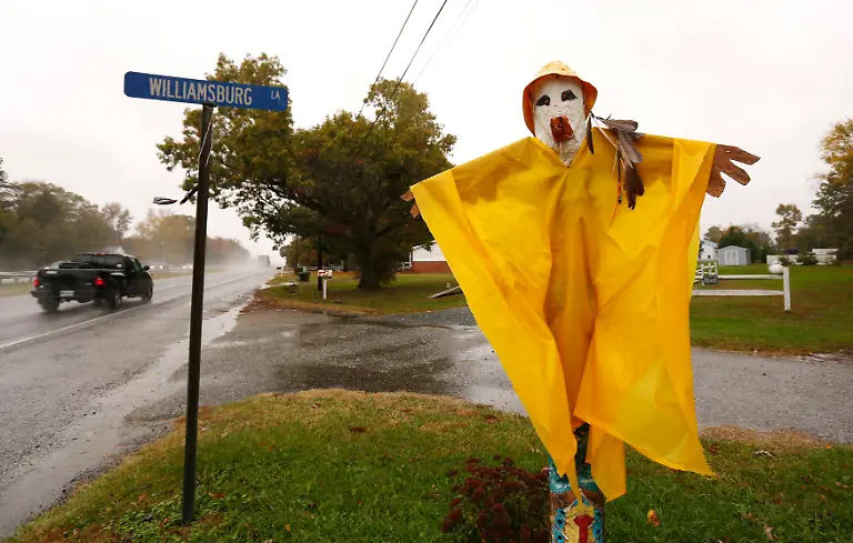 2012-10-28T232046Z-01-OCN16-RTRMDNP-3-STORM-SANDY-HURRICANE-JPG3938465680886408710