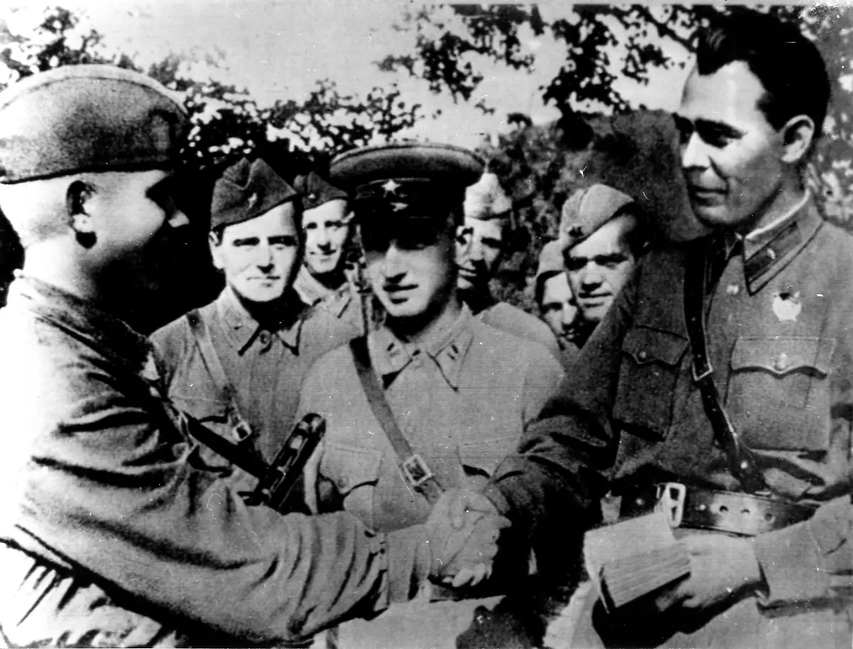 Breschnew-Schlacht-bei-Tuapse-Schwarzes-Meer-1942