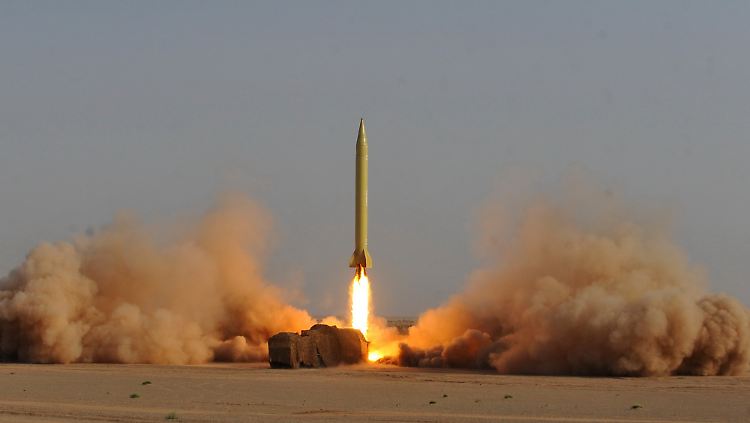 Anlass zur Sorge: Die vom Iran getestete Langstreckenrakete kann bis zu 2000 Kilometer weit fliegen.