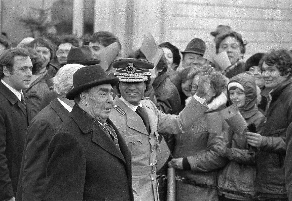 Breschnew-Gaddafi-Moskau-270481