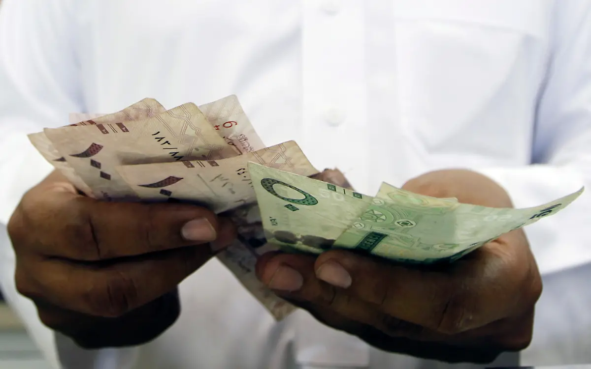 2012-10-23T230431Z-01-AMR007-RTRMDNP-3-SAUDI-HAJ-GOLD-JPG3420193634011899976