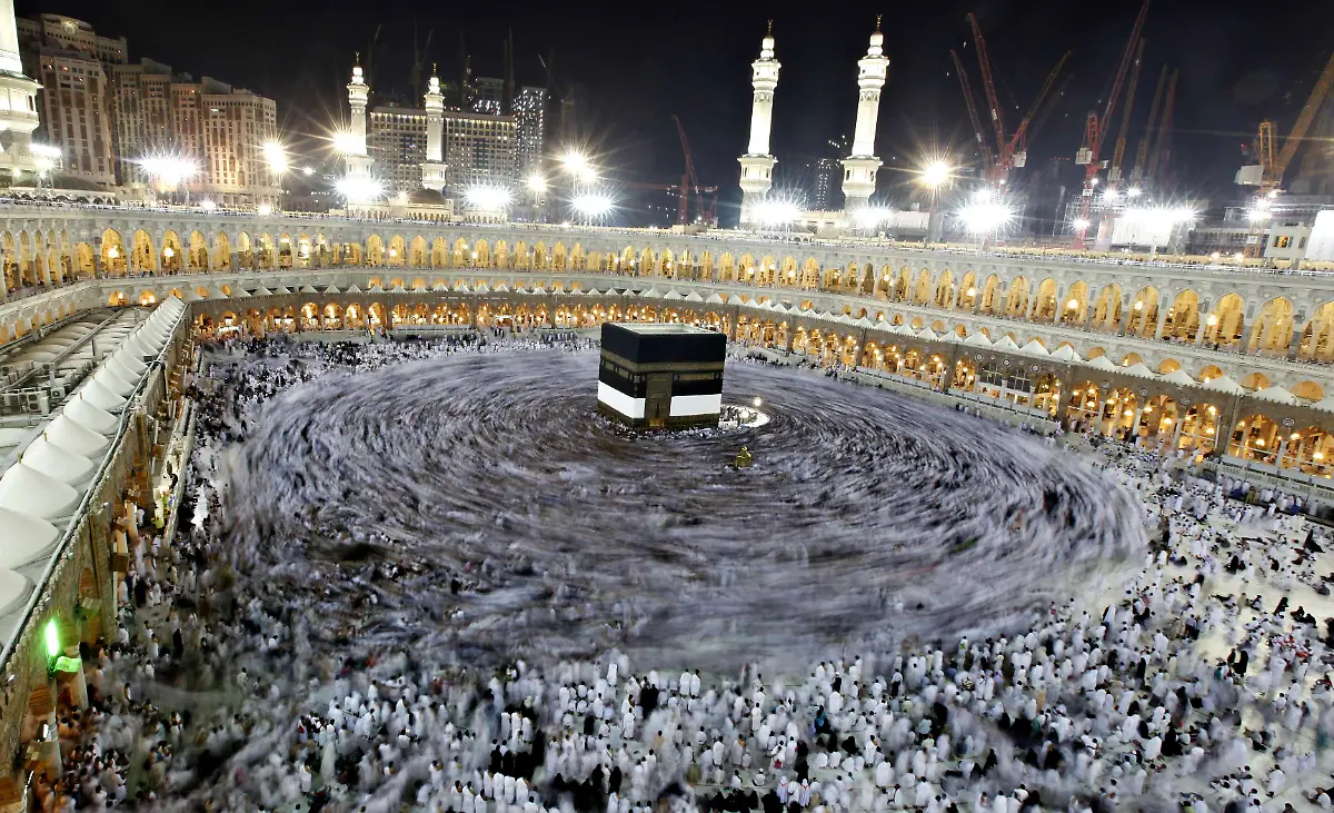 2012-10-24T010110Z-01-AMR020-RTRMDNP-3-SAUDI-HAJ-JPG2427164802733521875