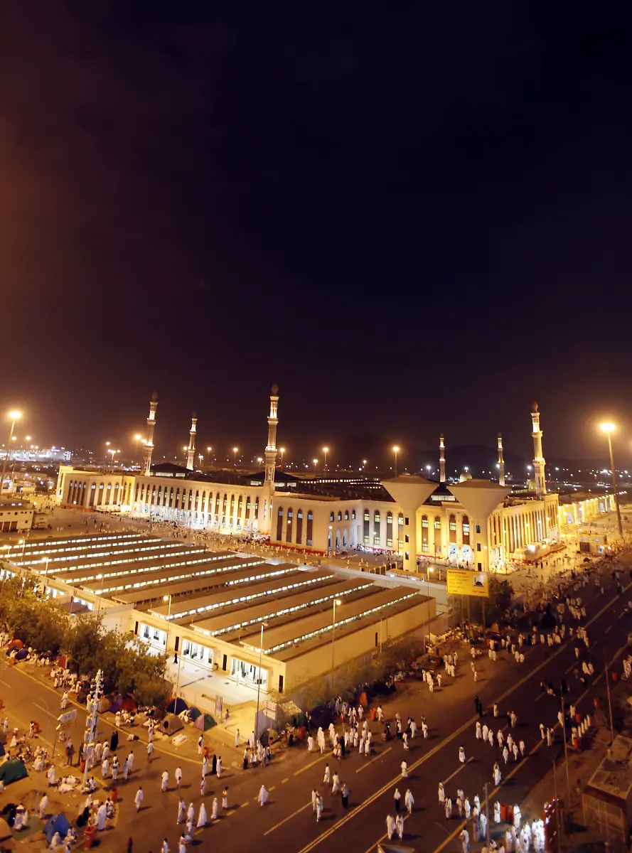 2012-10-24T220717Z-01-AMR0021-RTRMDNP-3-SAUDI-HAJ-ISLAM-JPG451542769340841520