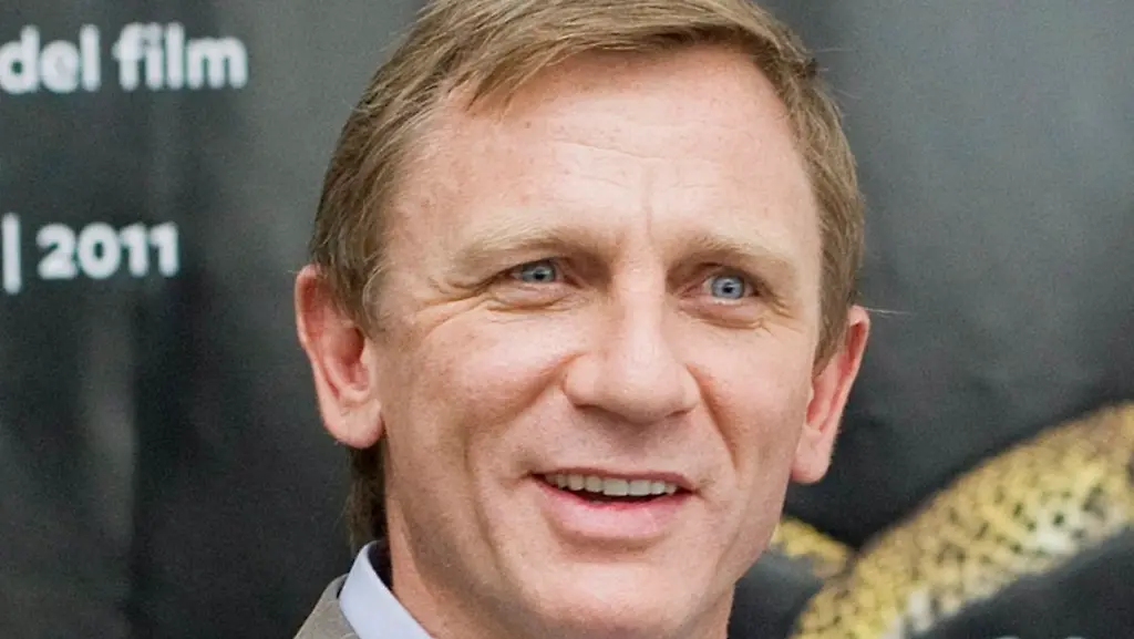 37oz1259-jpg6096622565675209354