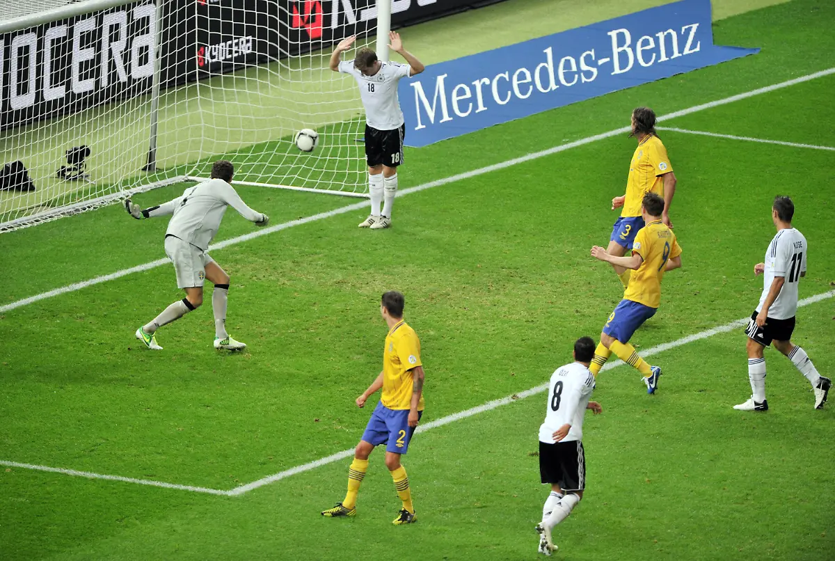 37om2908-jpg7689139566148030400