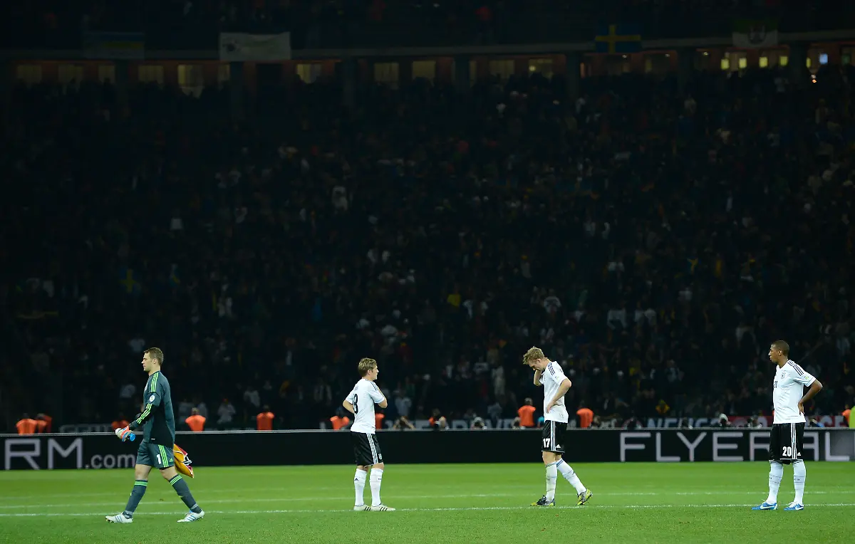 DI30380-20121016-jpg7037885865601300501