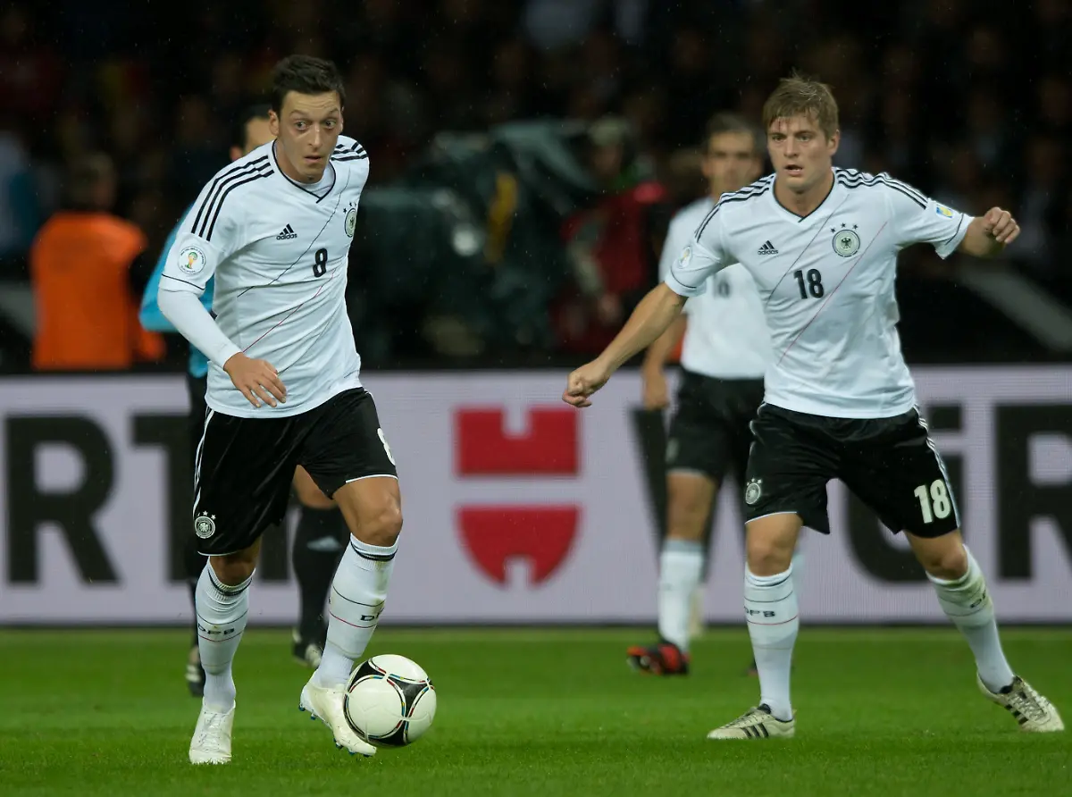 DI30306-20121016-jpg5765806385475636057