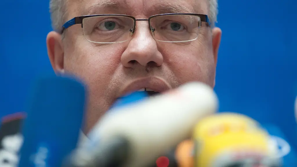 37mz3742-jpg2195102537749803090