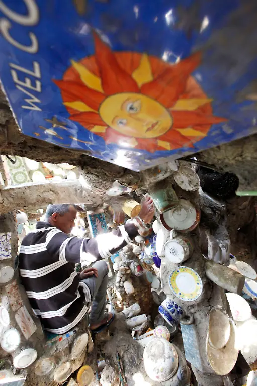 2012-10-11T172739Z-01-PW12-RTRMDNP-3-BRAZIL-JPG349706109484369896