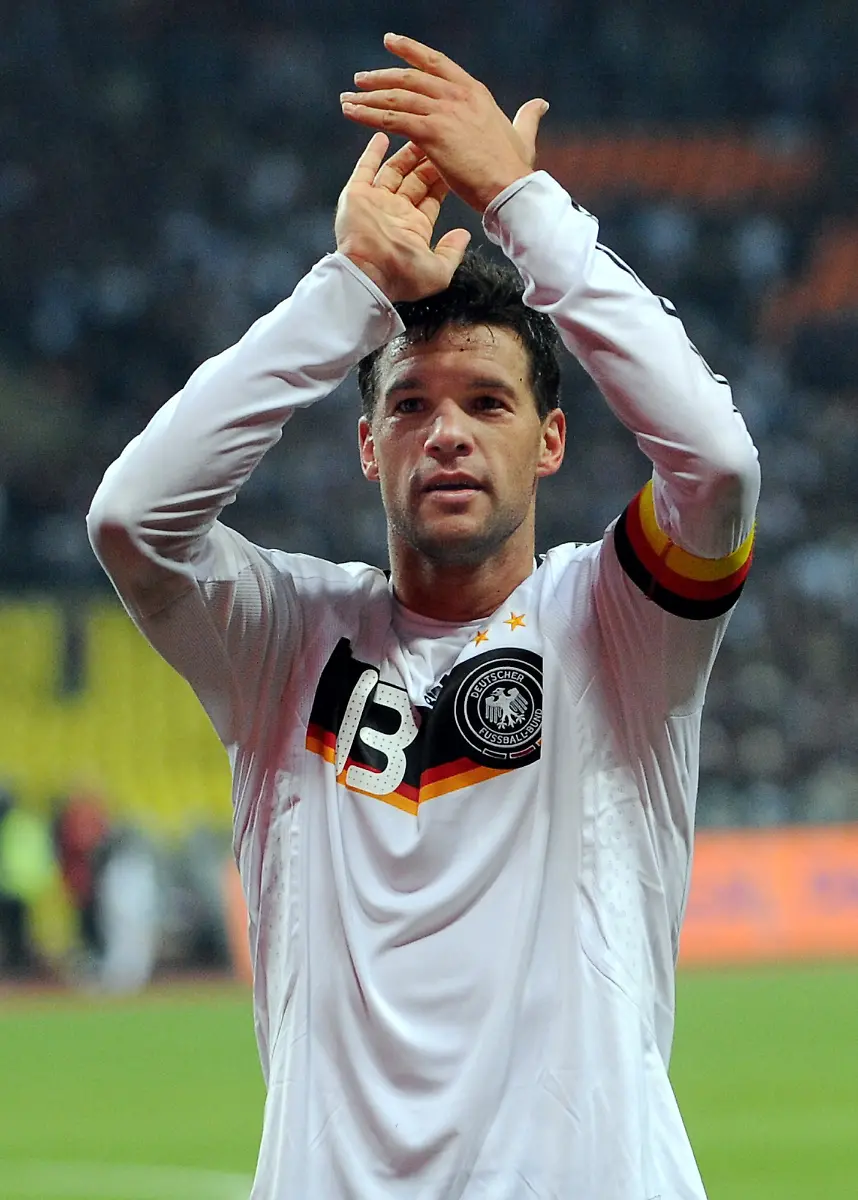 DI30159-20121009-jpg1843465642565507068