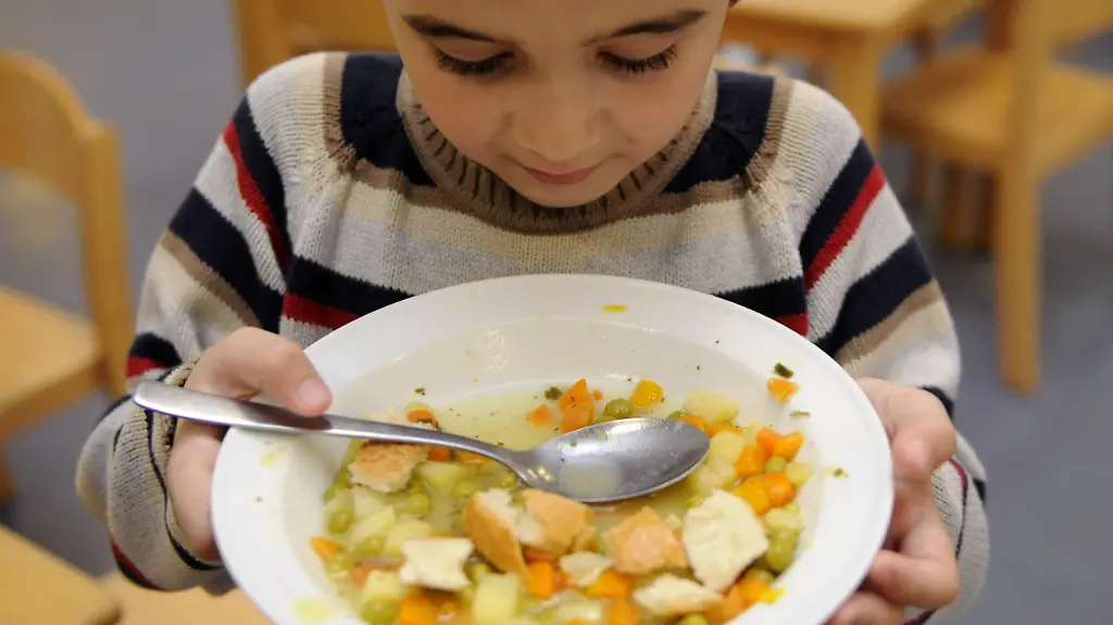 37gf3943-jpg3594852615173480340