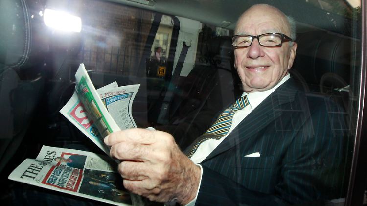 Der Skandal erschüttert sein Imperium: Murdoch wird vor dem Parlament Rede und Antwort stehen müssen.