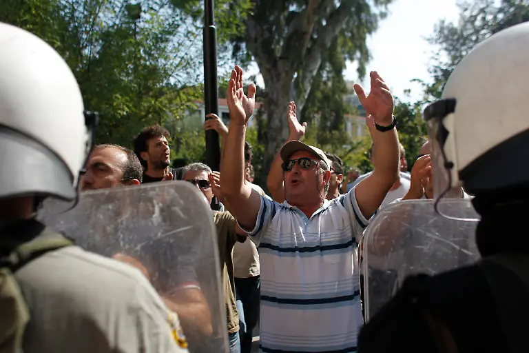 DAB1690-20121005-jpg5388517843389928231