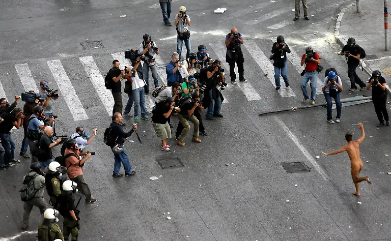 DAB1564-20121009-jpg433539122785115331