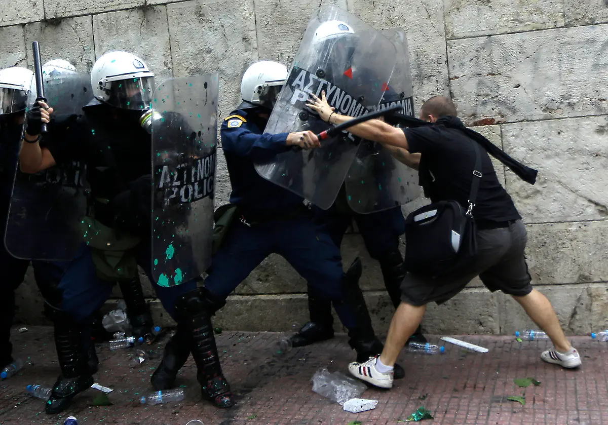 DAB1630-20121009-jpg9107775998363014368