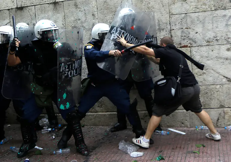 DAB1630-20121009-jpg9107775998363014368