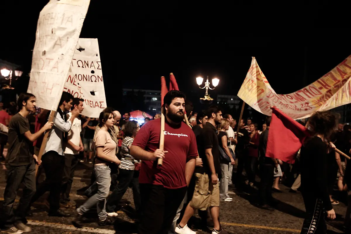 37j82741-jpg3018556763434164336