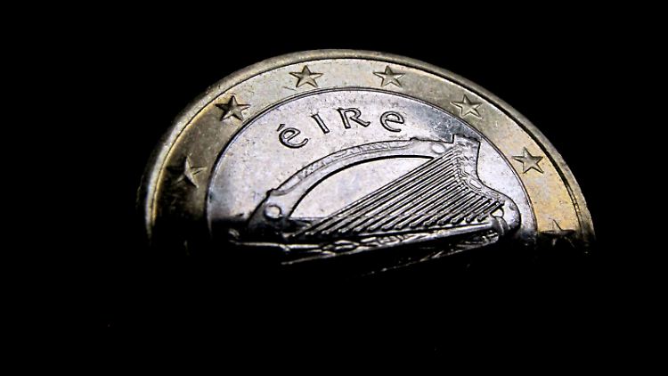 Moody's beginnt wieder von vorn: Irland erneut herabgestuft. Was machen S&P und Fitch?