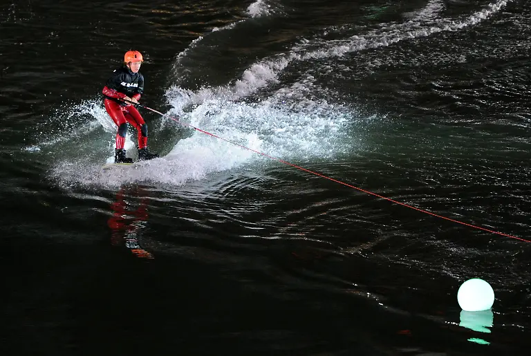 37hy1927-jpg7180559160474251916