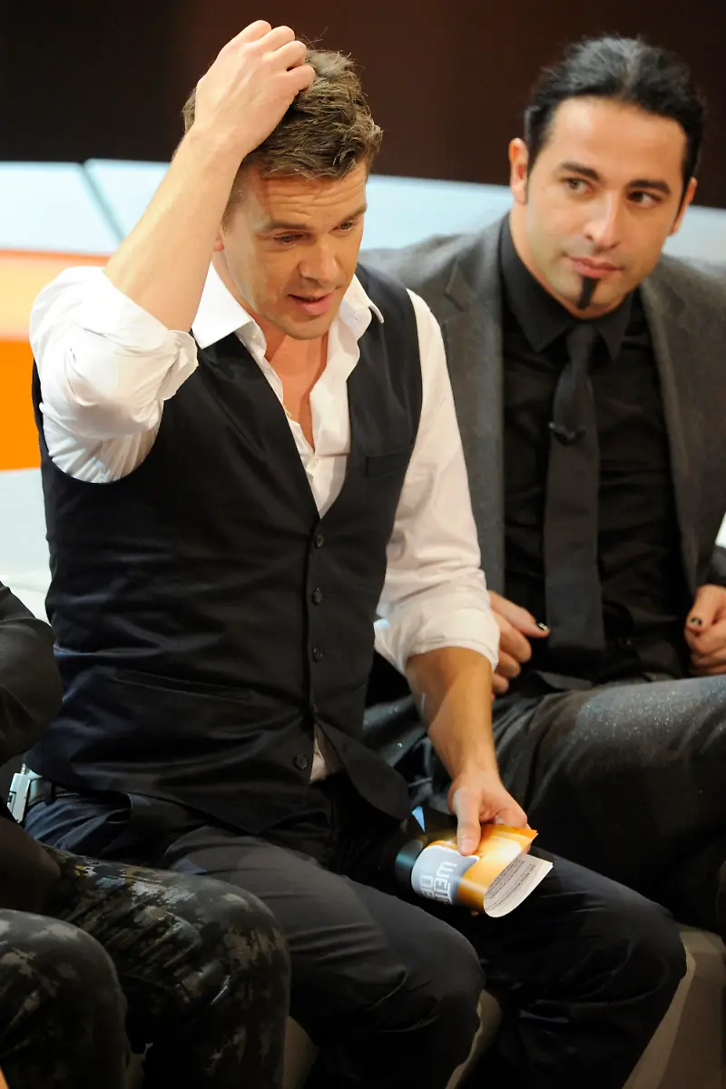 37hz5701-jpg8143830744024104784