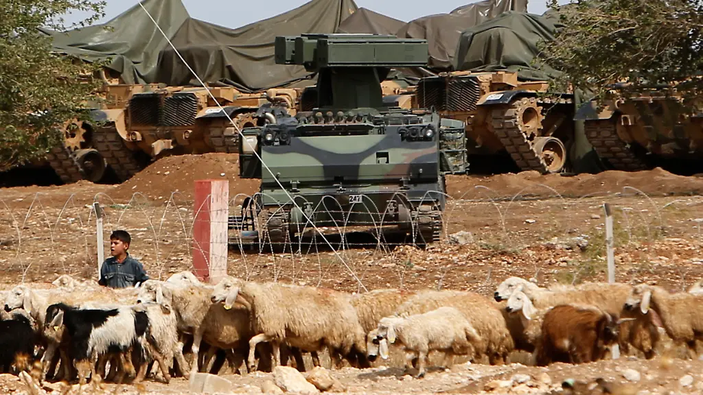 2012-10-06T120135Z-01-IMS01-RTRMDNP-3-SYRIA-CRISIS-JPG815424508449628463