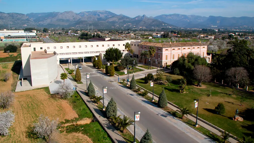 37ge2339-jpg5157419977964798859