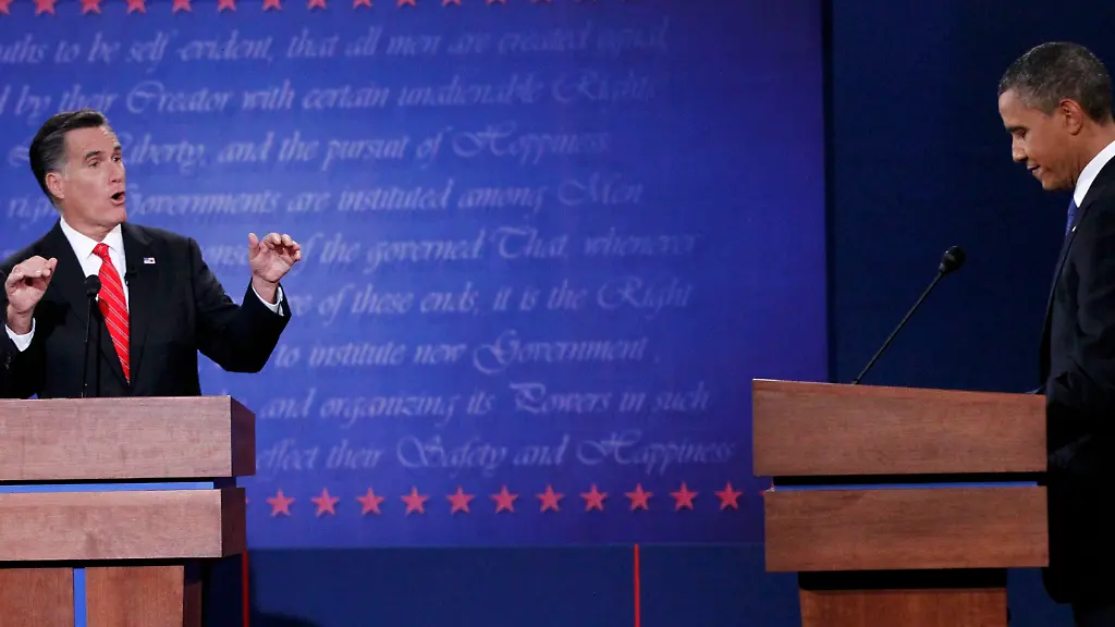 2012-10-04T015503Z-01-DEN219-RTRMDNP-3-USA-CAMPAIGN-JPG2634204196839485261