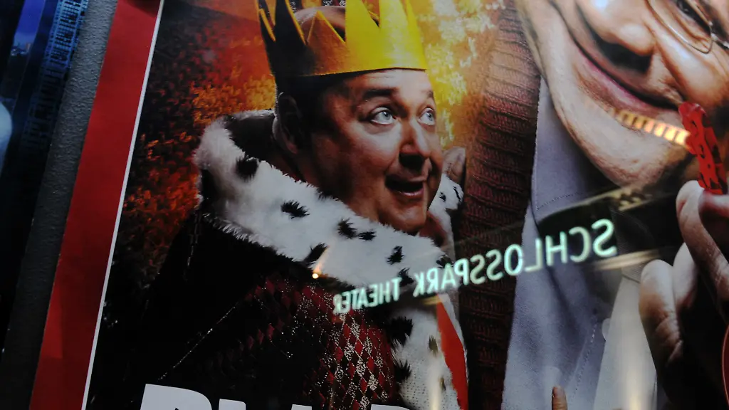 DI30307-20121001-jpg8770078327375431459