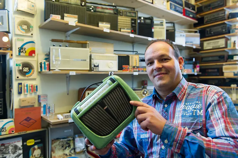 DI10188-20121001-jpg5779000885983487564