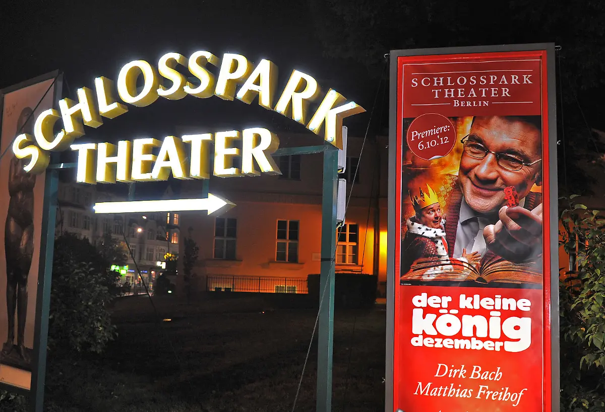 DI30306-20121001-jpg8619066220576274014