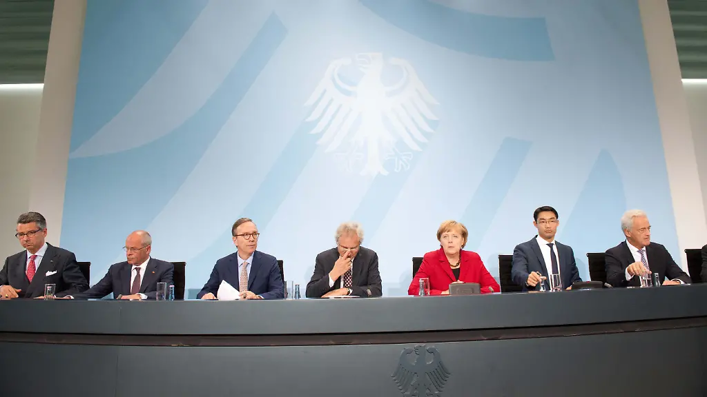 37ee1541-jpg3768058106992410012