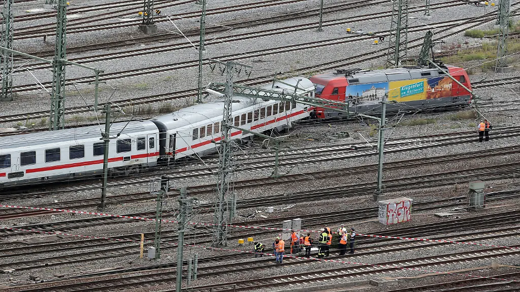 37cg5331-jpg7310839837389153169