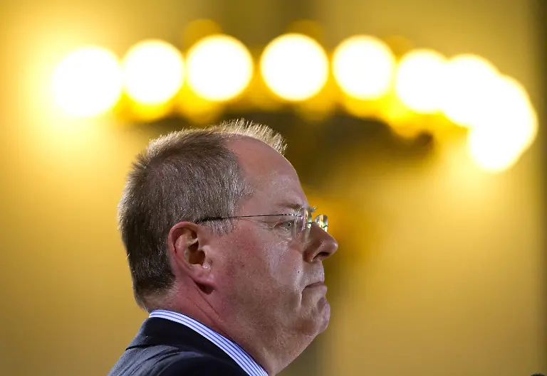 37bl4137-jpg7635539874069690063