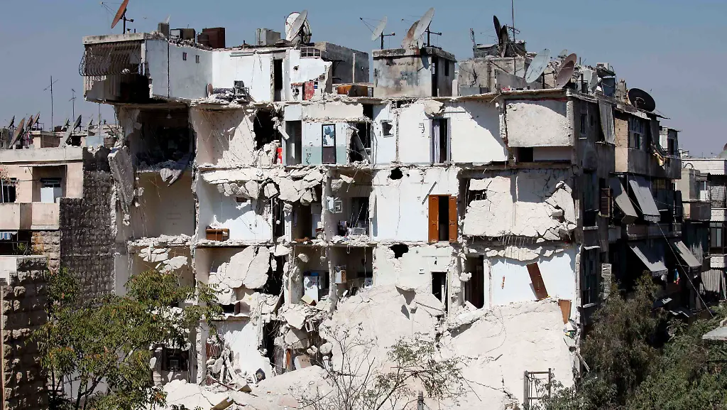 2012-09-26T173502Z-01-SYR05-RTRMDNP-3-SYRIA-CRISIS-JPG2059146917363656664