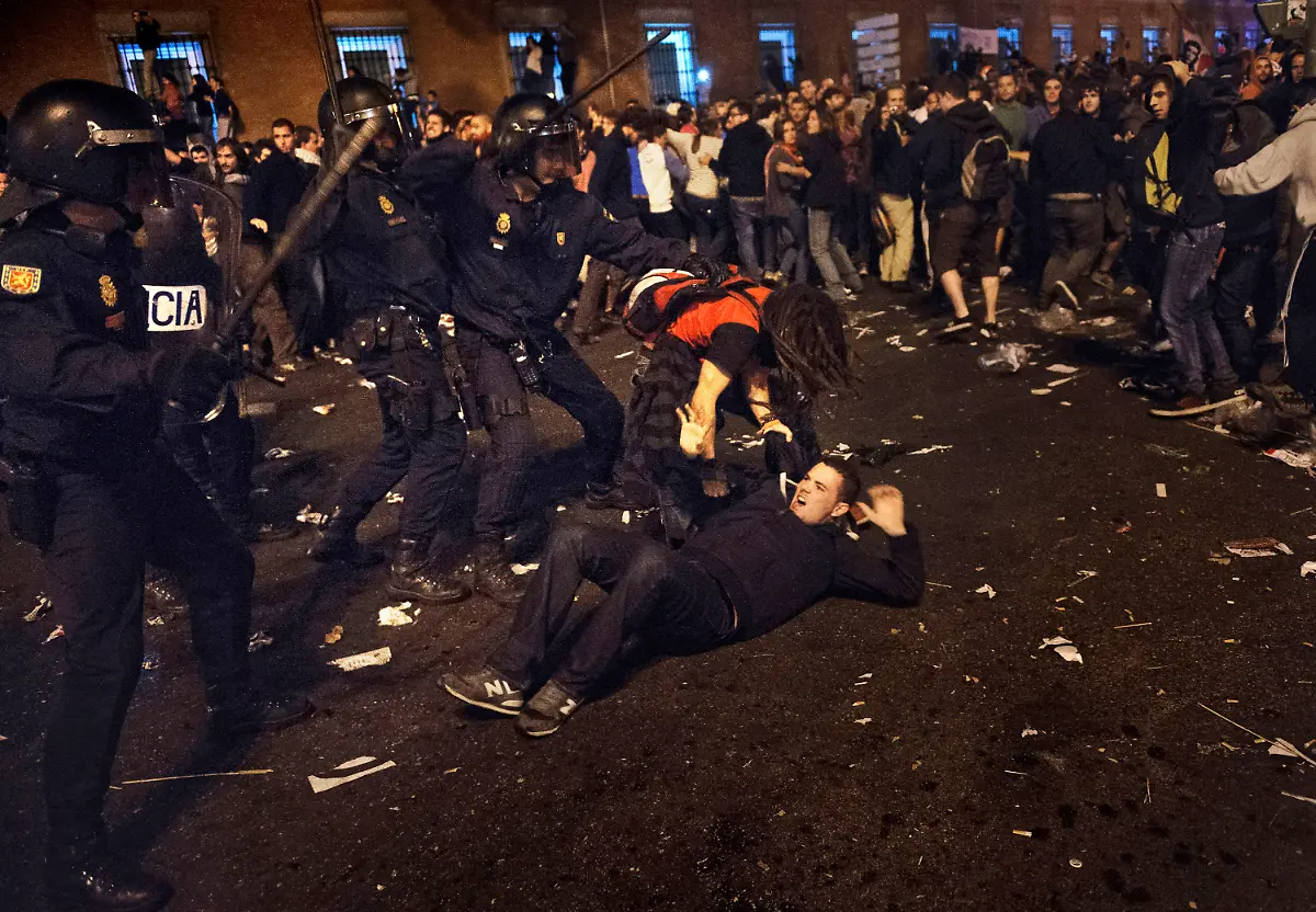 DAB0167-20120926-jpg2134490081451871711