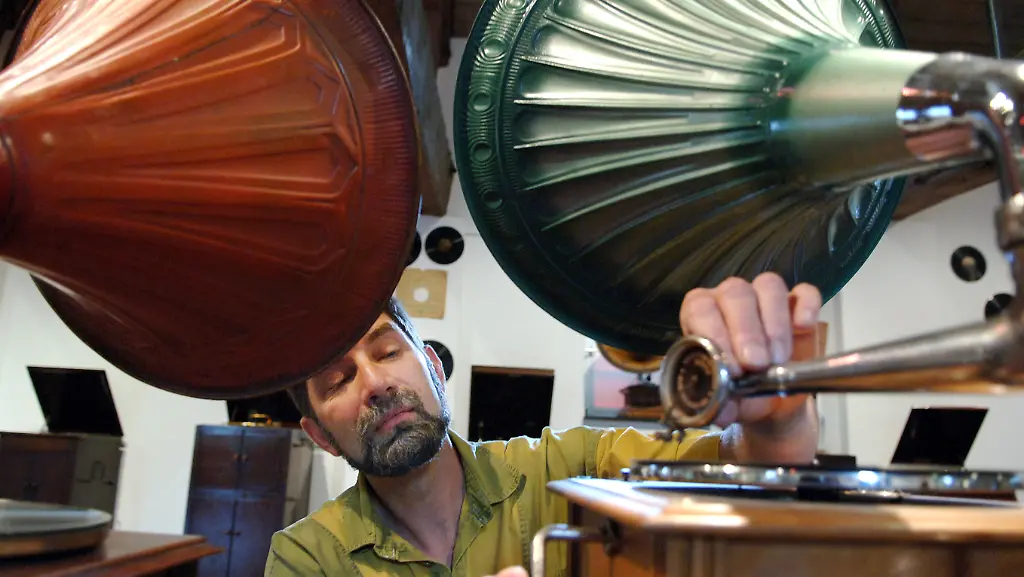 379k5435-jpg6247930157150580865