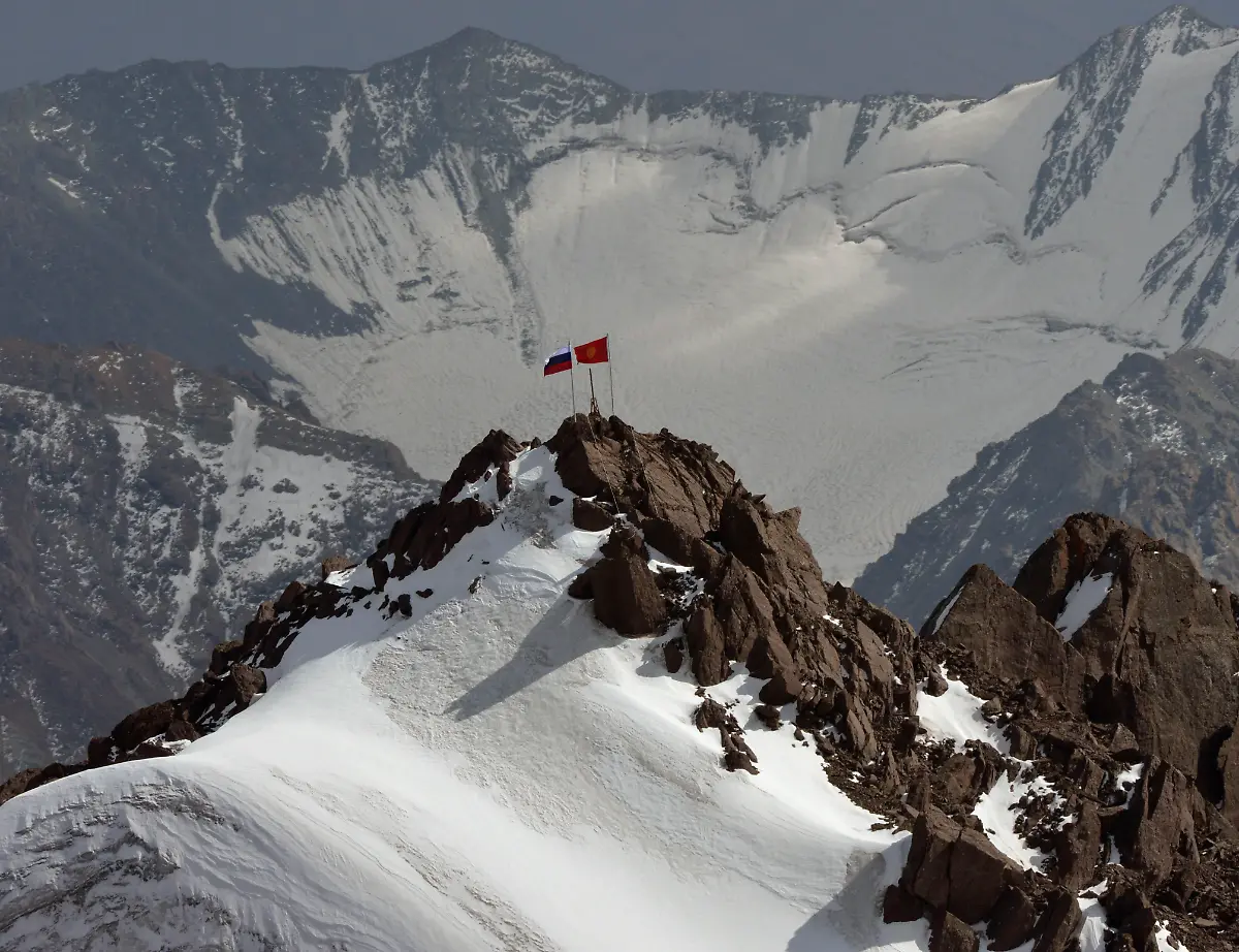 DAB0789-20120918-jpg3214876185871918468