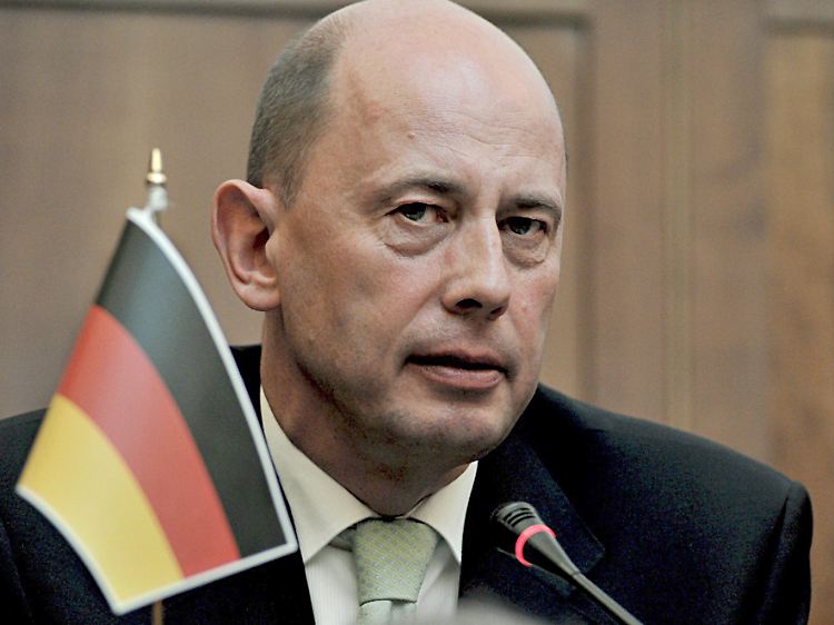 Kritische Studien sind nach dem Willen Tiefensees offenbar nicht für die Öffentlichkeit bestimmt.