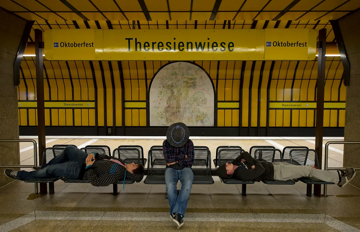 DI30033-20120922-jpg174877219837056534