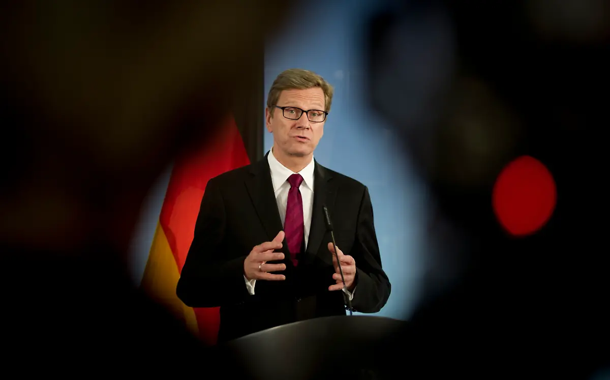 DI30182-20120920-jpg4226315787328757378