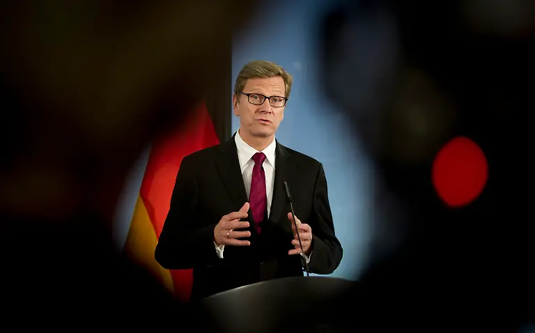 DI30182-20120920-jpg4226315787328757378