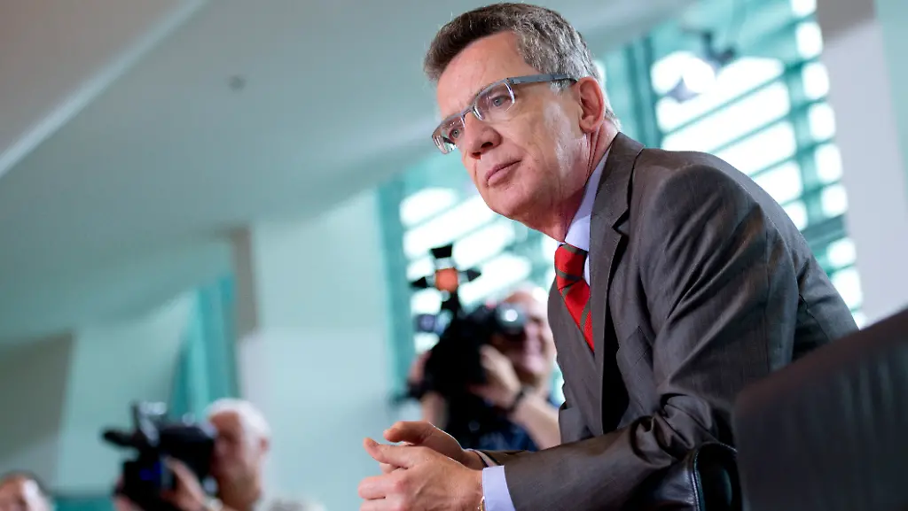 DI10122-20120905-jpg2615796058072012866