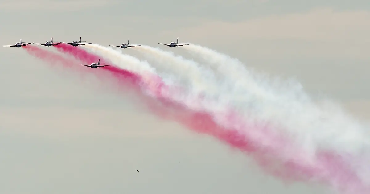 DI10298-20120911-jpg5625315286854687457