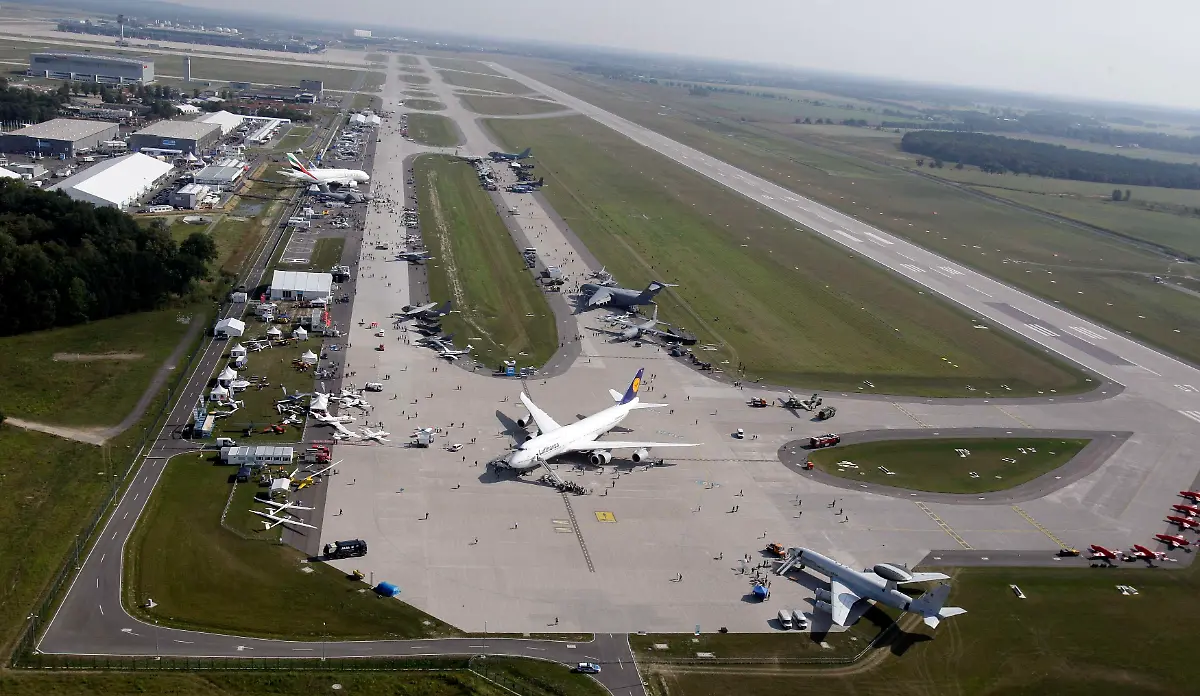 2012-09-11T122548Z-01-TOB04-RTRMDNP-3-GERMANY-JPG6951494643378330016