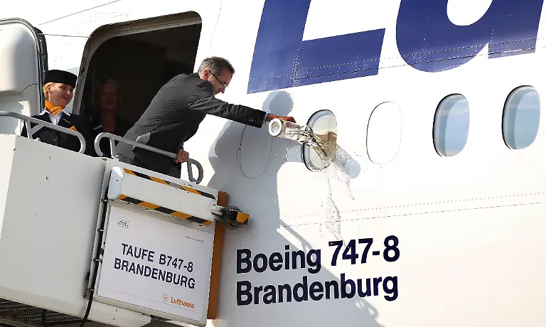 DI10295-20120911-jpg5181502761636467976