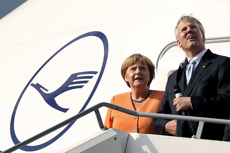 DI30355-20120911-jpg4497599355539210274